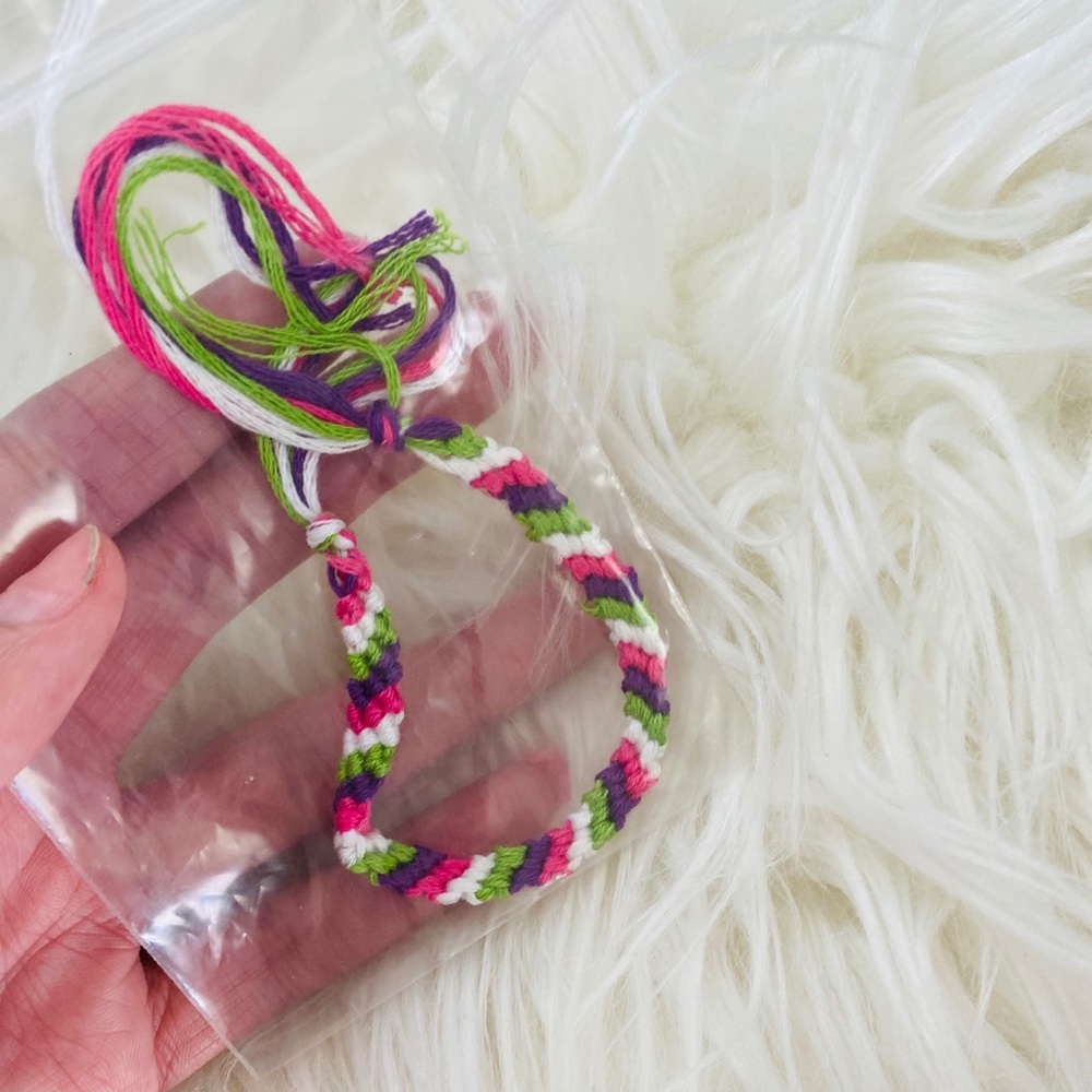 Friendship Bracelets - Picture 5 of 8